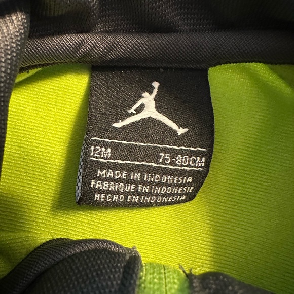 12M Jordan Zip Up Sweater Bundle (3) - Picture 10 of 10